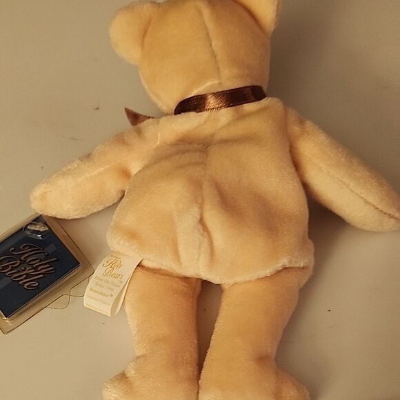 Charming Plush Bear with Bow - Picture 9 of 11